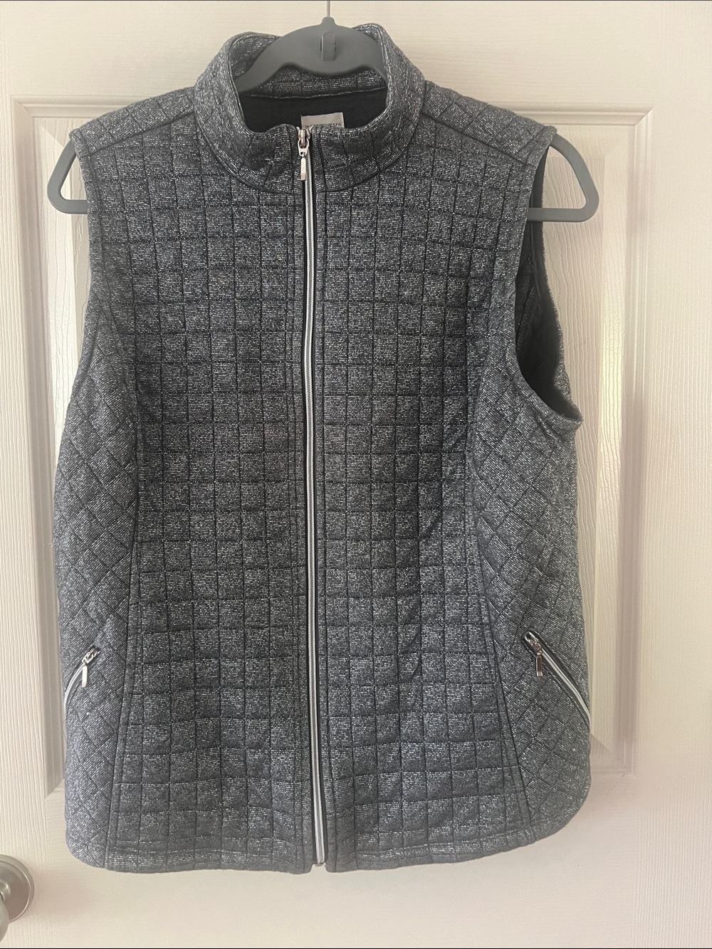 Quilted Sleeveless Vest in Heather Charcoal
